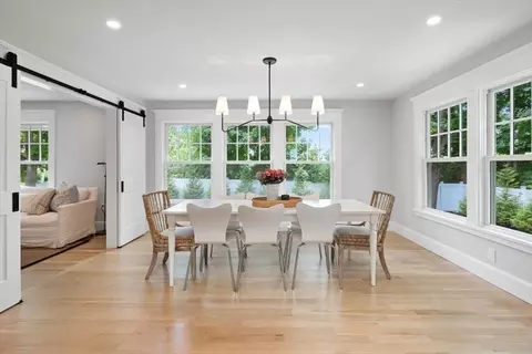 Dining - 15 Union St, Hingham, MA 02043 photo 1 of 2