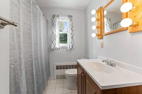 93 Collins #E5, Chicopee, MA 01022 photo 16