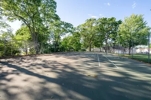 93 Collins #E5, Chicopee, MA 01022 photo 18