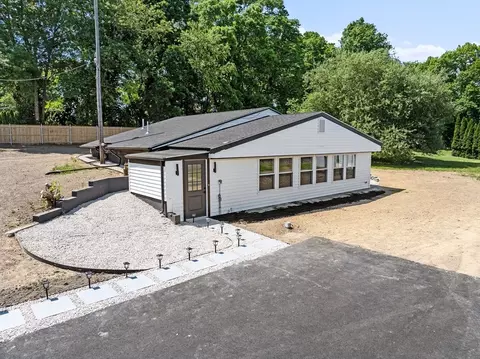 Exterior - 22 Swan St, Fall River, MA 02721 photo 1 of 3