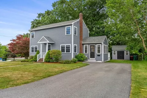 161 Van Greenby Rd, Lowell, MA 01851