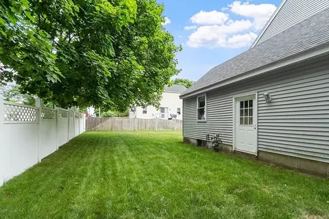 2 June St, Dracut, MA 01826 photo 26