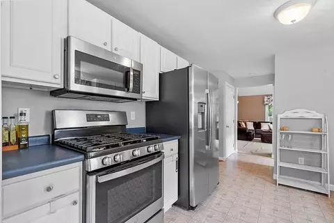2 June St, Dracut, MA 01826 photo 8
