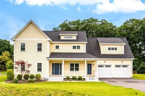 10 Norway Farms Dr, Norfolk, MA 02056