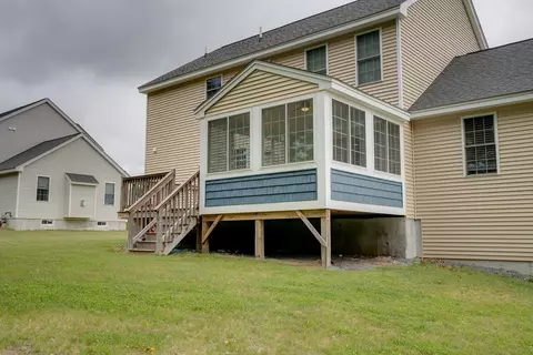 15 Honeybee Rd, Dracut, MA 01826 photo 6