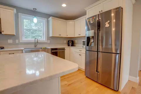 15 Honeybee Rd, Dracut, MA 01826 photo 9