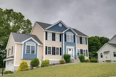15 Honeybee Rd, Dracut, MA 01826 photo 1
