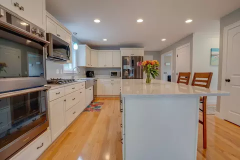 15 Honeybee Rd, Dracut, MA 01826 photo 7