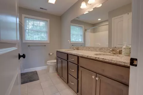 15 Honeybee Rd, Dracut, MA 01826 photo 29