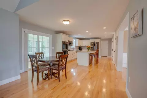 15 Honeybee Rd, Dracut, MA 01826 photo 13