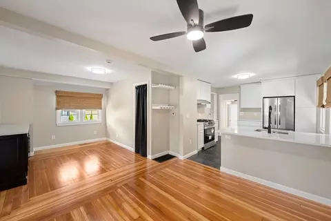 100 Lansing Ave, Warwick, RI 02888 photo 6