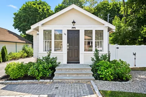 100 Lansing Ave, Warwick, RI 02888 photo 16