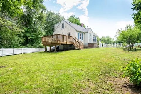 15 Access Rd, Beverly, MA 01915