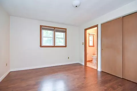 Bedroom - 10 Merrill Dr, Framingham, MA 01701 photo 7 of 8