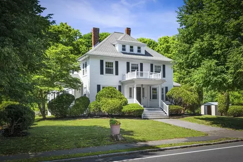 65 Conant St, Beverly, MA 01915