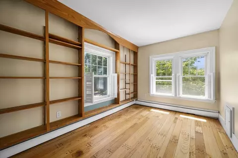 65 Conant St, Beverly, MA 01915 photo 23