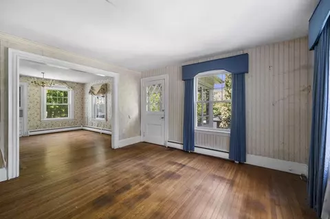 65 Conant St, Beverly, MA 01915 photo 10