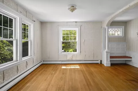 65 Conant St, Beverly, MA 01915 photo 6