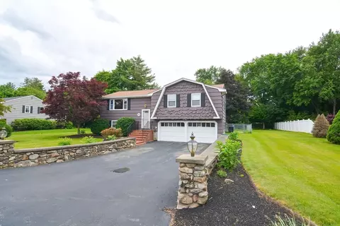 123 Capper Dr, Canton, MA 02021