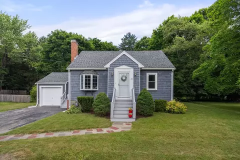22 Lee Rd, Sharon, MA 02067