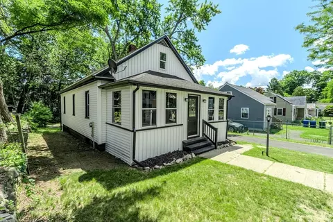 39 Ambrose St, Springfield, MA 01109 photo 20