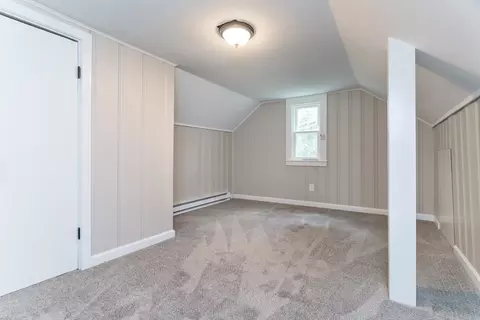 39 Ambrose St, Springfield, MA 01109 photo 14