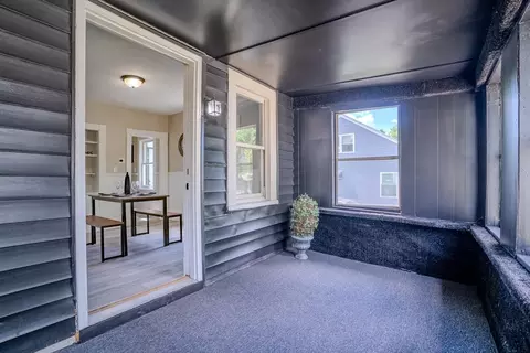 39 Ambrose St, Springfield, MA 01109 photo 18