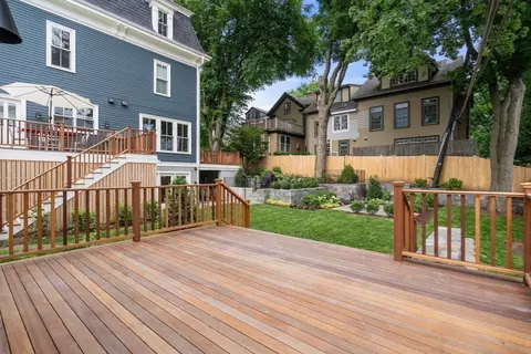 54 Davis Ave, Brookline, MA 02445 photo 30