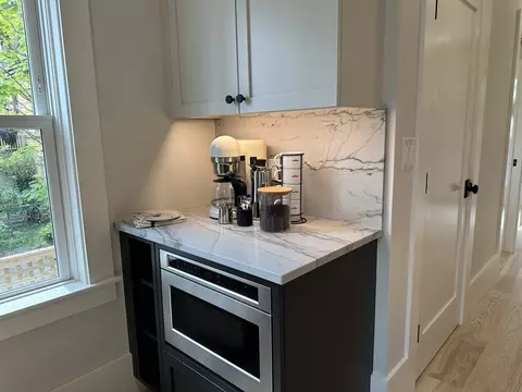 54 Davis Ave, Brookline, MA 02445 photo 37