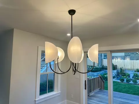 54 Davis Ave, Brookline, MA 02445 photo 35