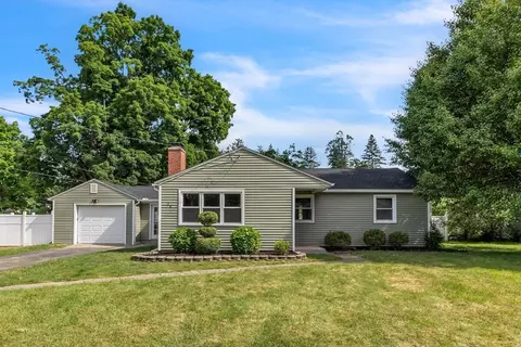 24 Capitol St, Springfield, MA 01119