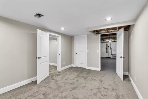 24 Capitol St, Springfield, MA 01119 photo 23