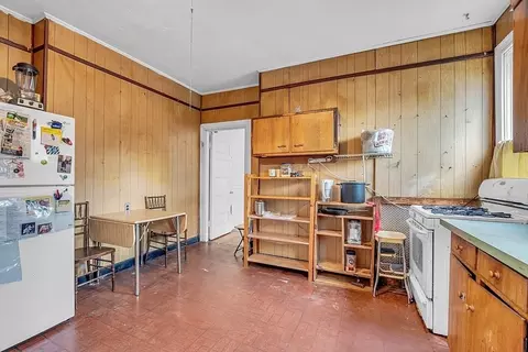 58 Aspinwall Ave, Brookline, MA 02446 photo 32