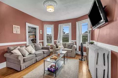 58 Aspinwall Ave, Brookline, MA 02446 photo 6