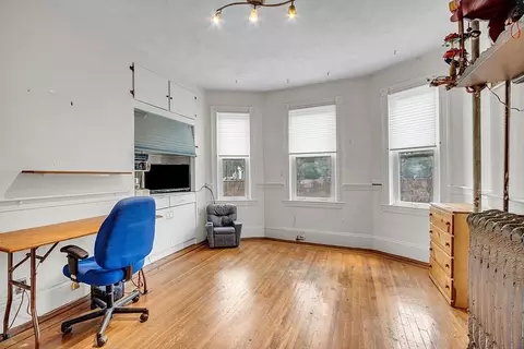 58 Aspinwall Ave, Brookline, MA 02446 photo 36