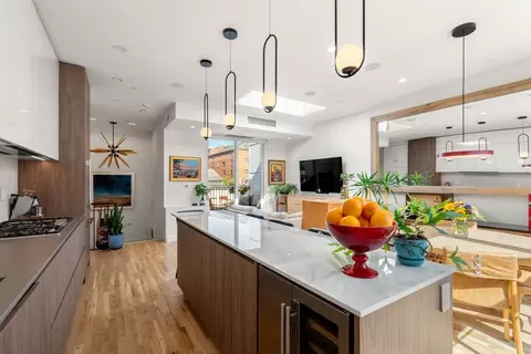 557 E Second #3, Boston, MA 02127