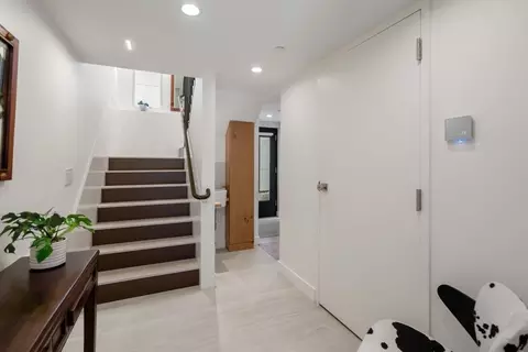 557 E Second #3, Boston, MA 02127 photo 17