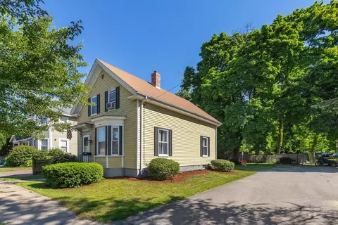 109 Central St, Ipswich, MA 01938