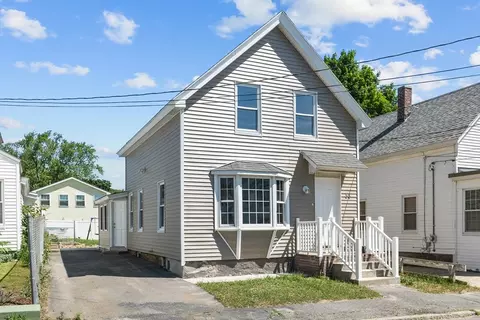 54 Corbett St, Lowell, MA 01852