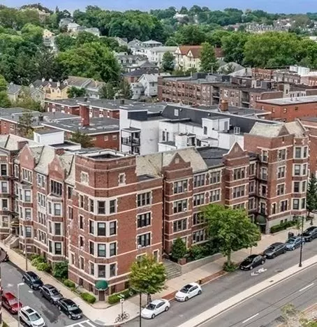 4 Commonwealth Ct #3, Boston, MA 02135