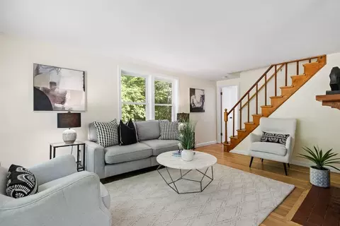 22 Rangeway, Lexington, MA 02420 photo 3