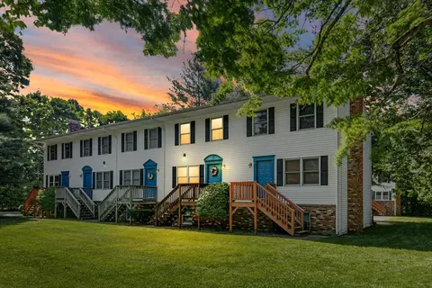 55 Bliss Ave #4, Attleboro, MA 02703