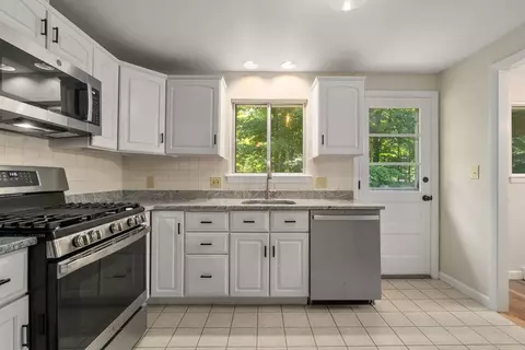 4 Birch Ridge Rd, Acton, MA 01720 photo 9
