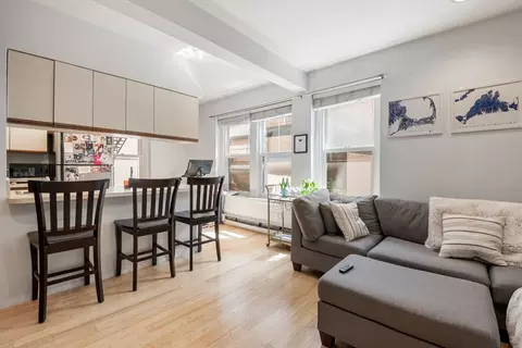 38 Charter St # A, Boston, MA 02113