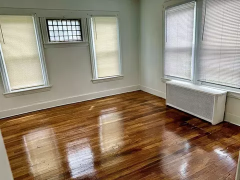 40 Glendell Ter, Springfield, MA 01108 photo 11