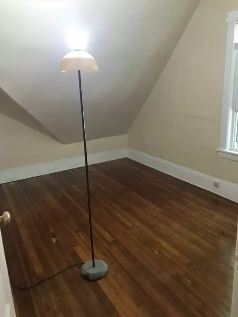 40 Glendell Ter, Springfield, MA 01108 photo 25