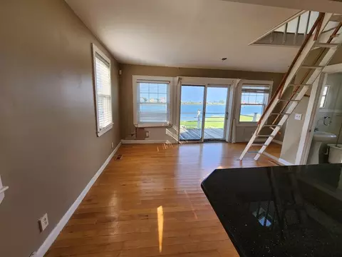 21 Hampton Cir, Hull, MA 02045 photo 9