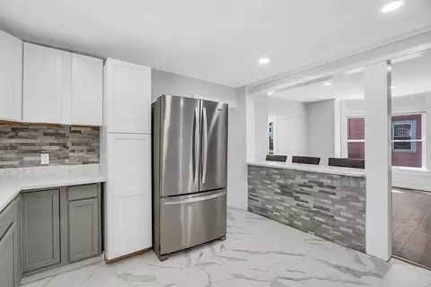 39 South St, Ware, MA 01082 photo 15