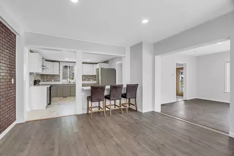 39 South St, Ware, MA 01082 photo 10