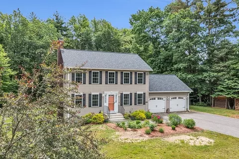 26 Toy Town Ln, Winchendon, MA 01475